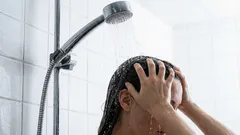 Miksi ihmiset luopuvat yhä useammin suihkussa käymisestä? Asiantuntija kertoo, onko siitä hyötyä