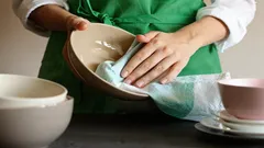 Pitääkö astiat kuivata pesun jälkeen? Mitä tapahtuu, jos ne jätetään märiksi?