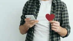 100 %: Psykologit selvittivät, milloin on paras kirjoittaa ensimmäisten treffien jälkeen