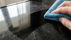 Miten estää pölyn kertyminen kodinkoneisiin – helppo kotikonsti