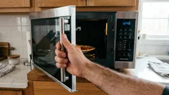 Näitä ruokia ei saa laittaa mikroaaltouuniin – seuraukset voivat olla peruuttamattomat